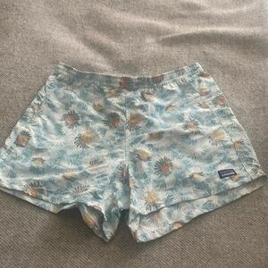 Patagonia Blue Floral Baggies